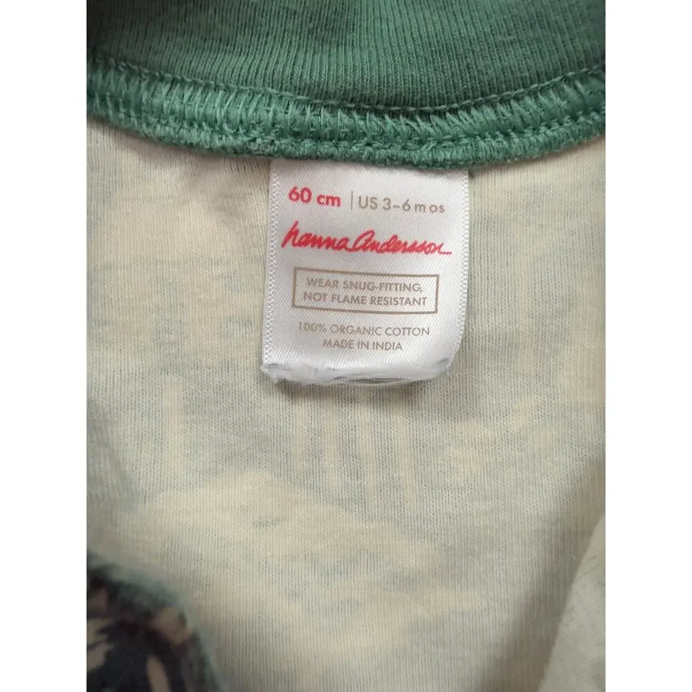 Hanna Andersson Zip Sleeper Pajamas in Green Vintage Village